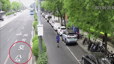 恶意别车 高速公路变道规范 路怒行为处罚_高速行车注意事项